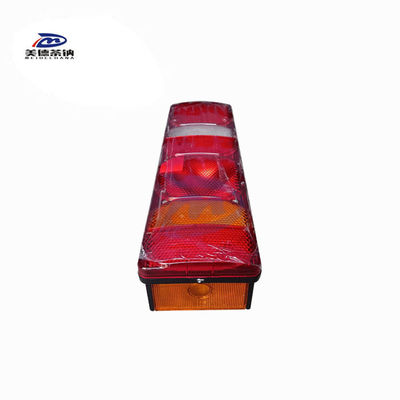 Heavy Duty Truck Parts A7 T7H WG9925810001 WG9925810002 Rear Taillights with 0.97 kg