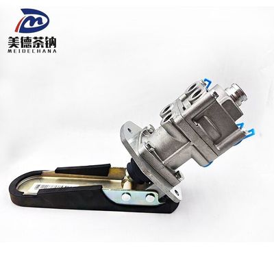 Durable Metal Brake Master Cylinder Automatic Braking System 3514-10-00006 for Trucks