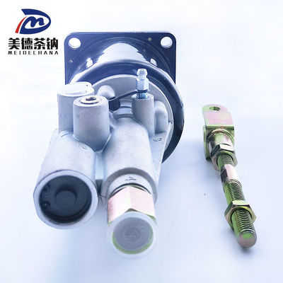 Sinotruk Original Parts Howo Light Truck Clutch Booster Cylinder1607300K115 for Heavy Truck