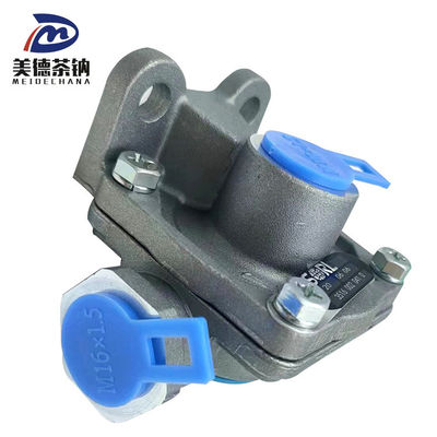 Standard Truck Brake System Quick Release Air Valve 3516-10-00007 in Middle