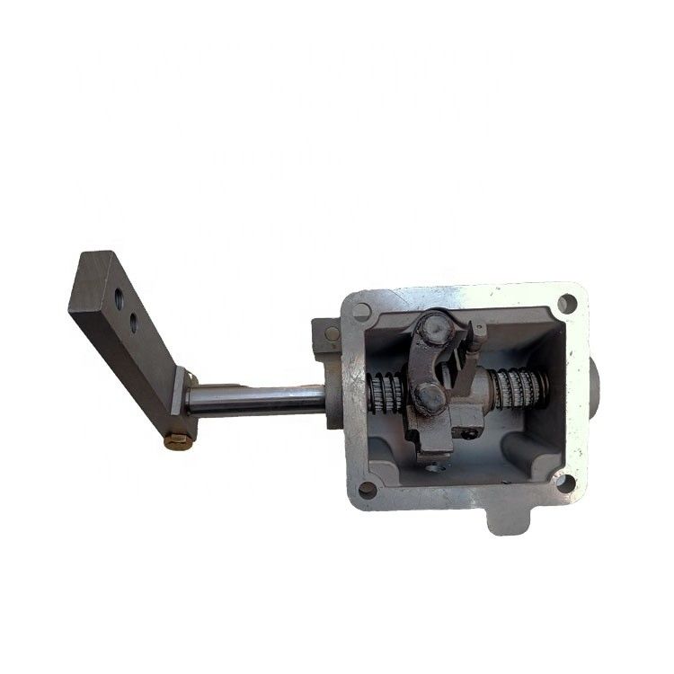 CA680-B-13 Bus Gearbox Spare Parts Original Double Rod Cover Assembly for Market