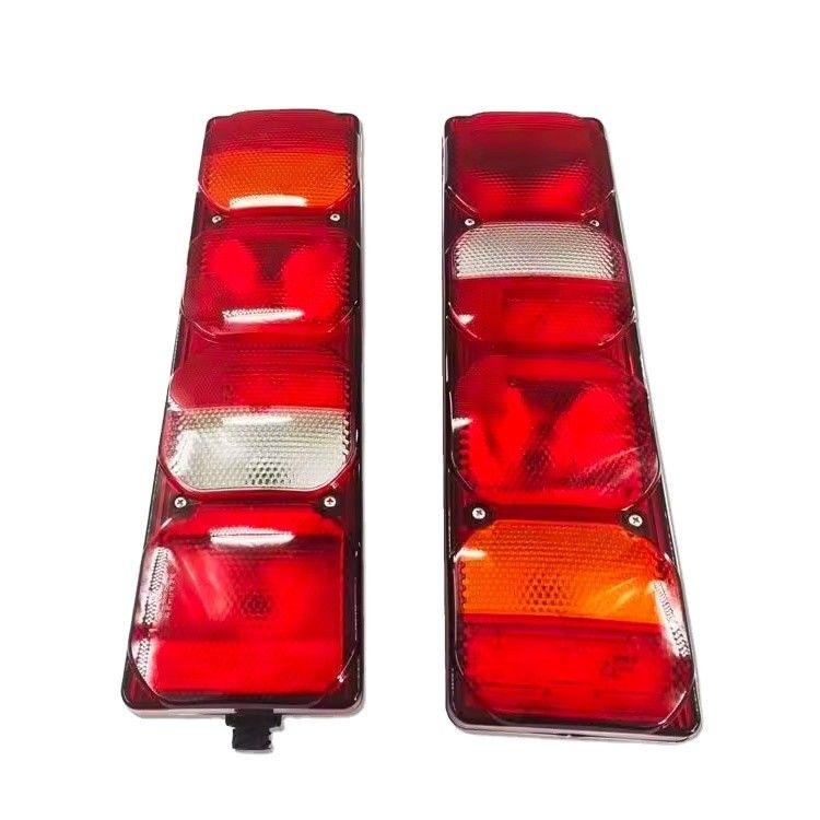 Heavy Duty Truck Parts A7 T7H WG9925810001 WG9925810002 Rear Taillights for Replace/Repair