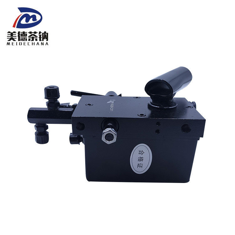 5001170-Q204 Cab Stamping and Lifting Pump Top Choice for FAW Truck Performance